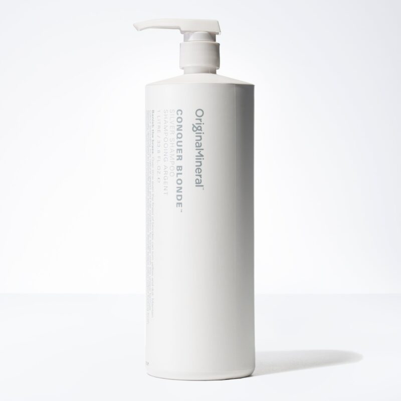 O&M Conquer Blonde Silver Shampoo (1L). USD73.95