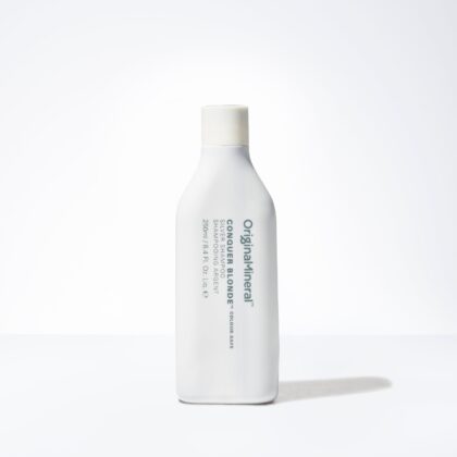 O&M Conquer Blonde Silver Shampoo (250ml). USD37.95
